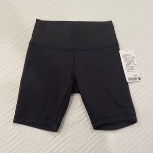 Size 8 Lululemon Wunder Train HR short 8” biker shorts